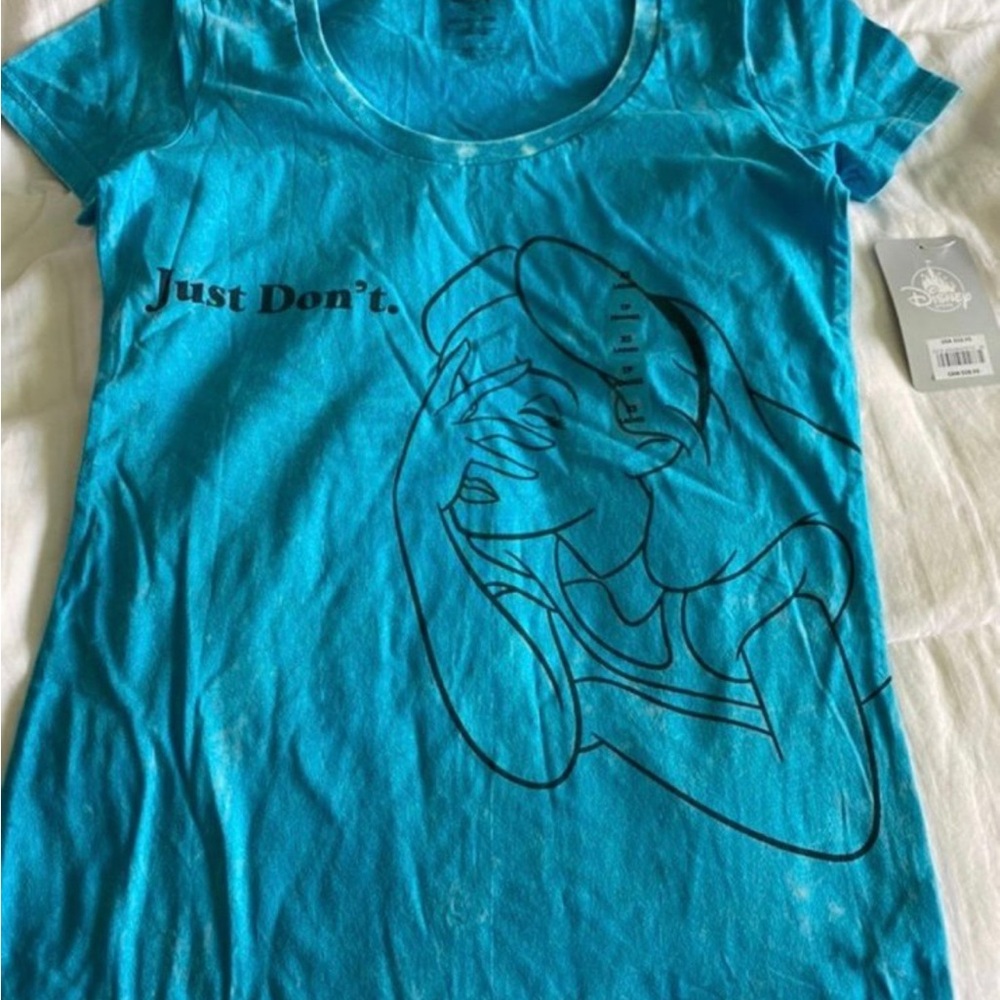 Disney Alice In Wonderland Turquoise Graphic Tee